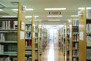 開架書架(和書)